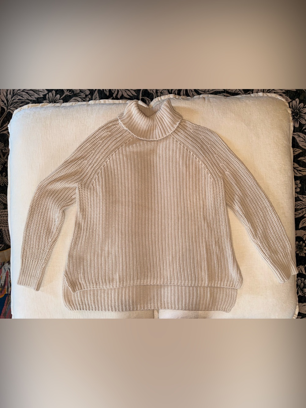 525 America Cream Ribbed Turtleneck Sweater